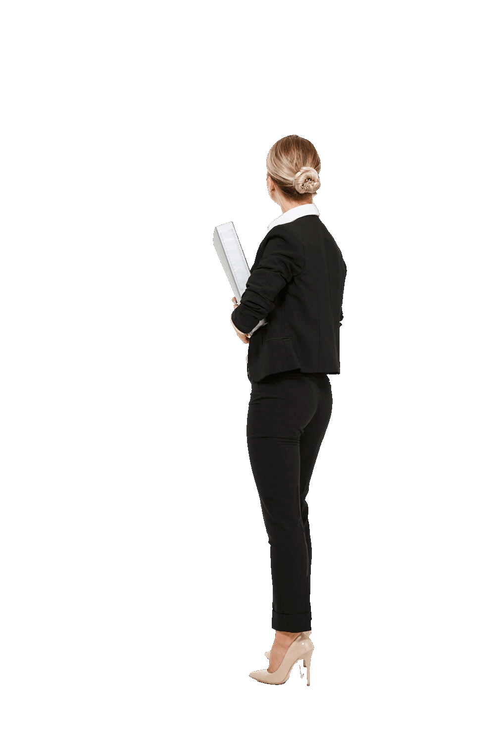 Rückansicht einer Geschäftsfrau in schwarzer Kleidung, die einen weißen Ordner trägt.